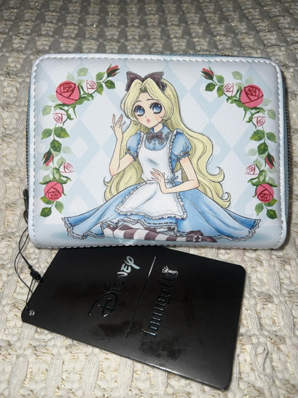 NWT Loungefly Disney Alice In Wonderland Roses Mini Zipper Wallet Anime RARE - Picture 4 of 6